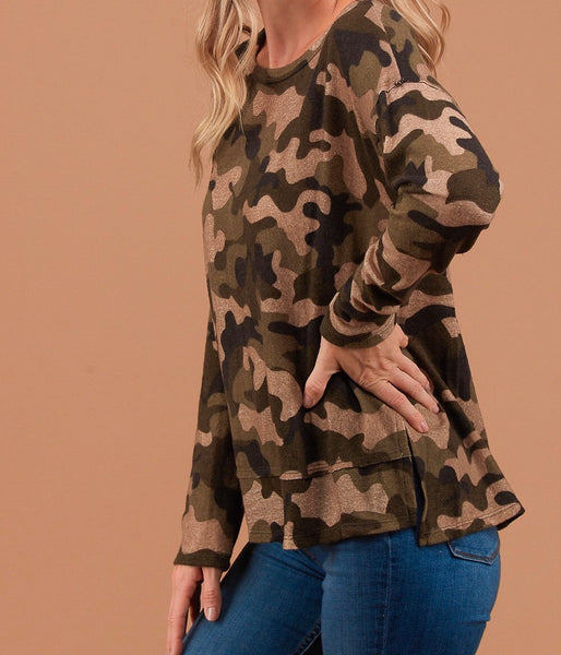 Camo rough edge top