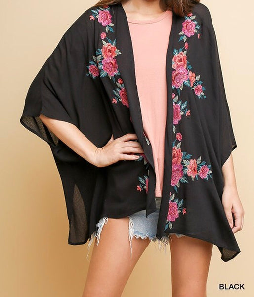 Floral embroidered kimono