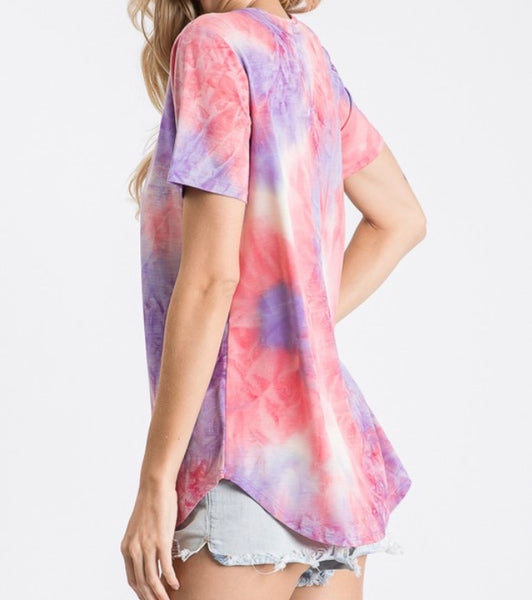 Crisscross neck tie dye top