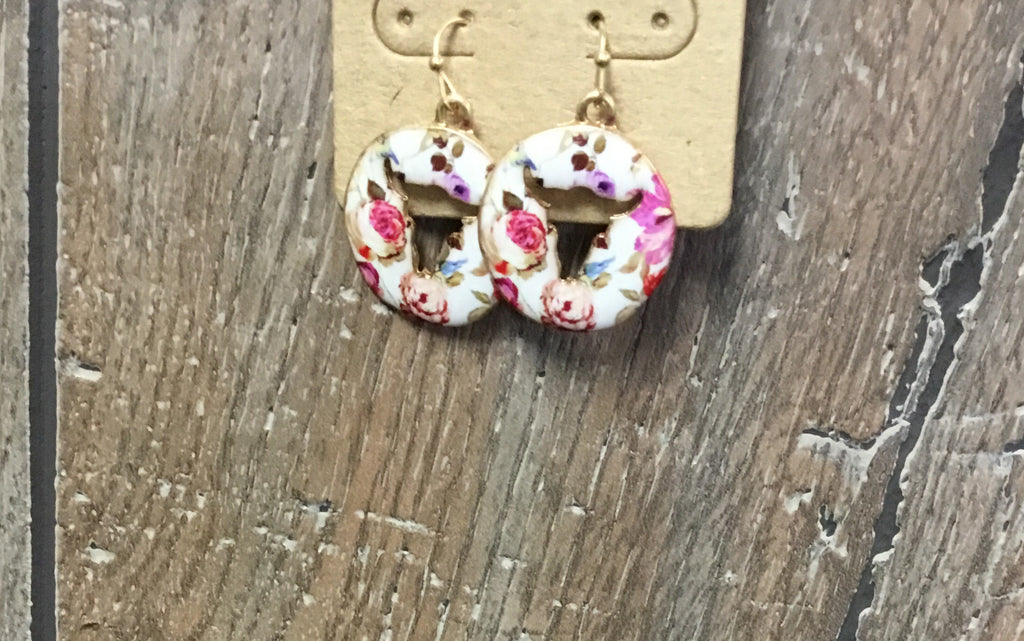 Earrings longhorn floral