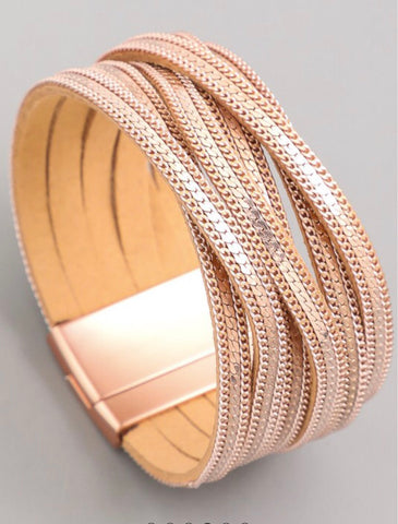 Bracelet layered cuff with magnetic closure