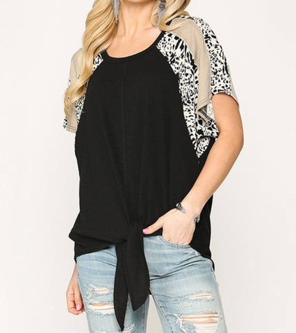 Black mixed print top