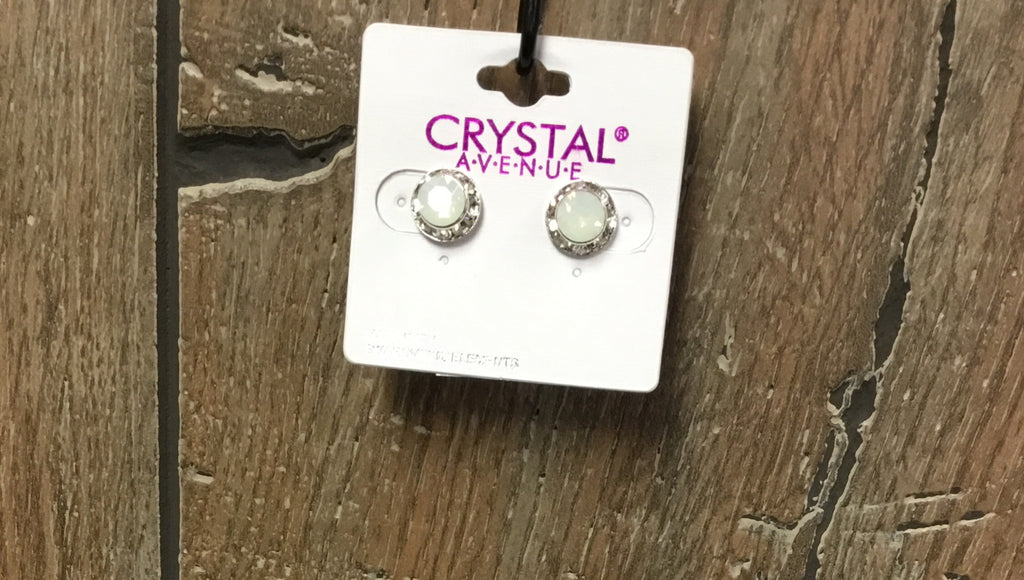 Earrings small crystal gem white pearl