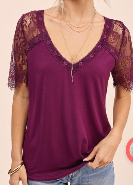 Lace sleeve v-neck top