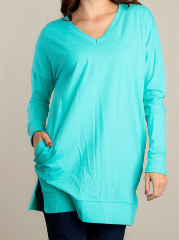 Mint pocketed v-neck tunic