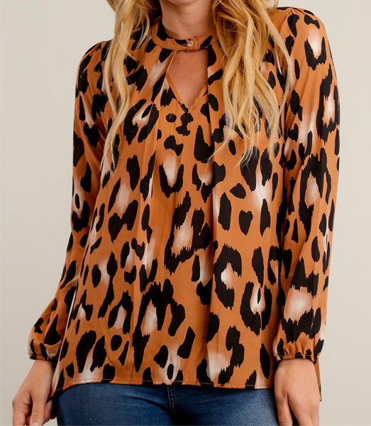 Animal print keyhole top