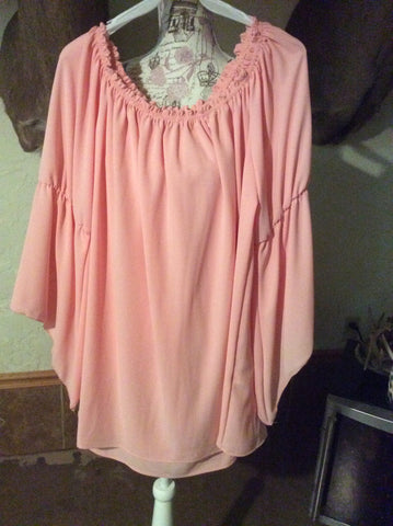 Plus size sheer jagged sleeve pink