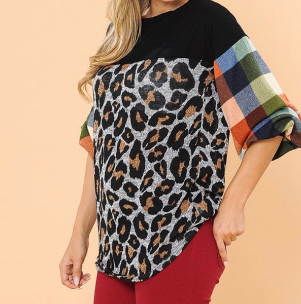 Color block/ leopard balloon sleeve top