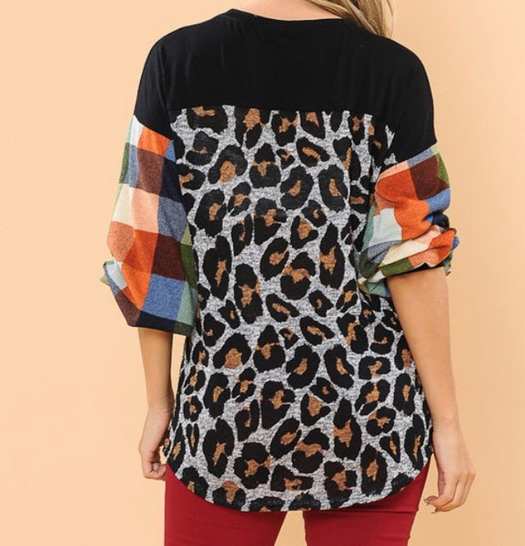 Color block/ leopard balloon sleeve top