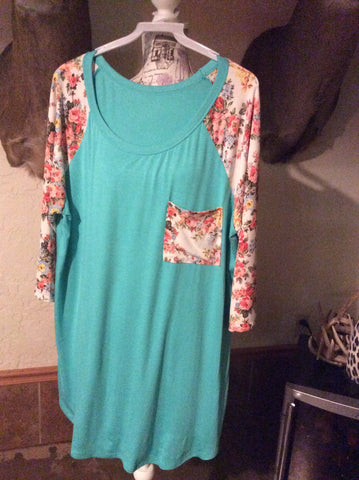 Plus size tunic mint floral sleeves